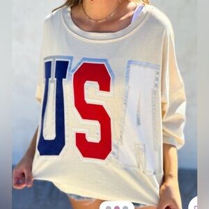 Peach Love California USA Patriotic Graphic Top - Red, Blue, Cream